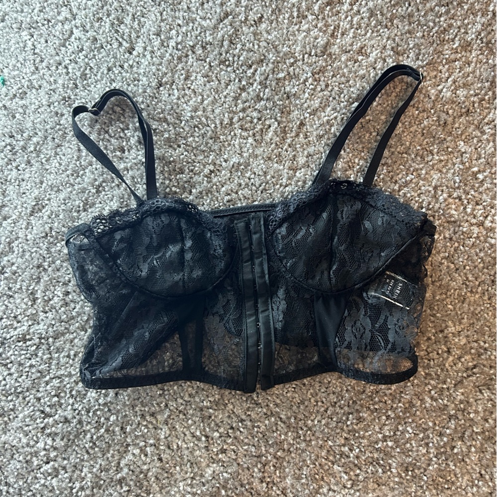 Black Shein corset crop top size medium